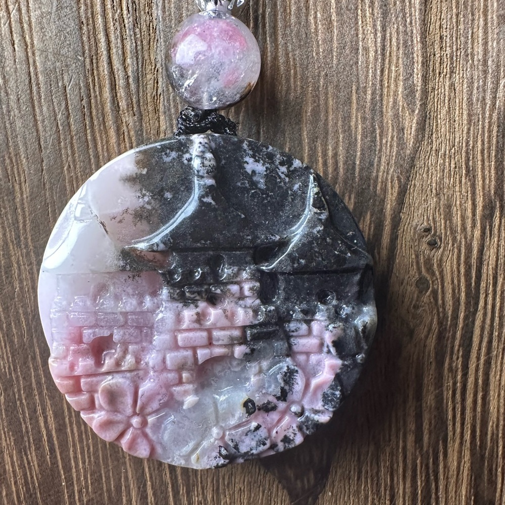 Icy Rhodonite Landscape and Flowers Pendant Necklace on Black Adjustable Rope - Picture 10 of 16